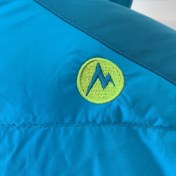 Marmot small turquoise down coat. - Picture 6 of 11
